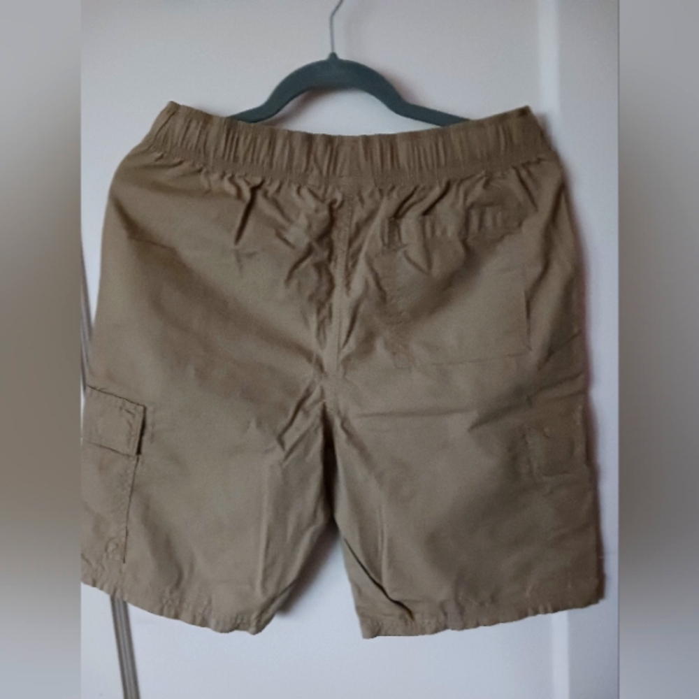 NWT size 14 cargo shorts